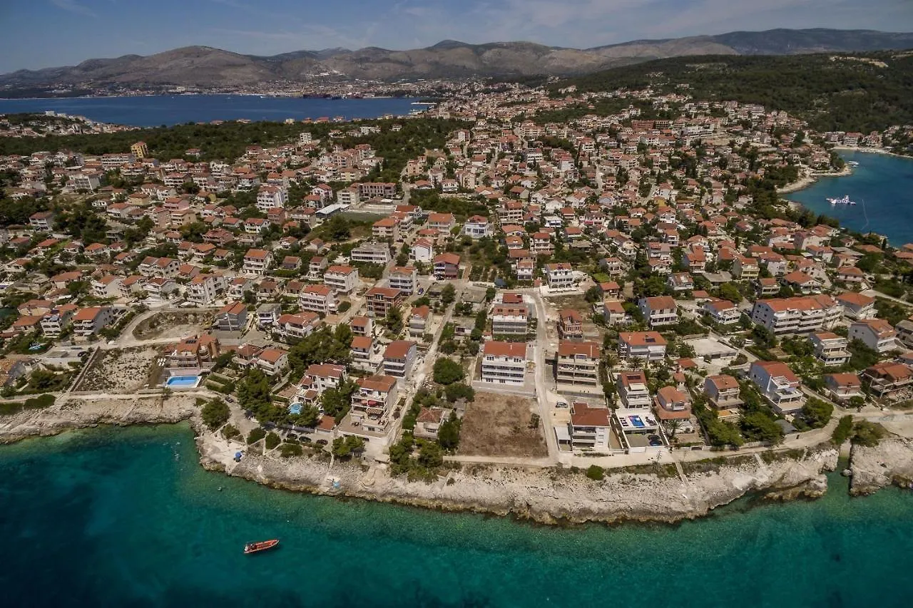 Apartment Helli Trogir