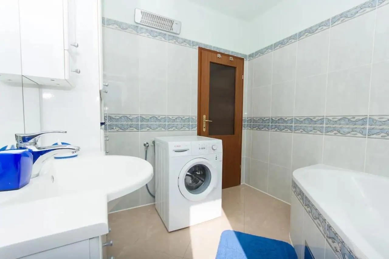 Apartment Helli Trogir