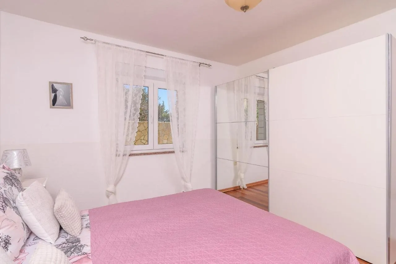 Apartment Helli Trogir