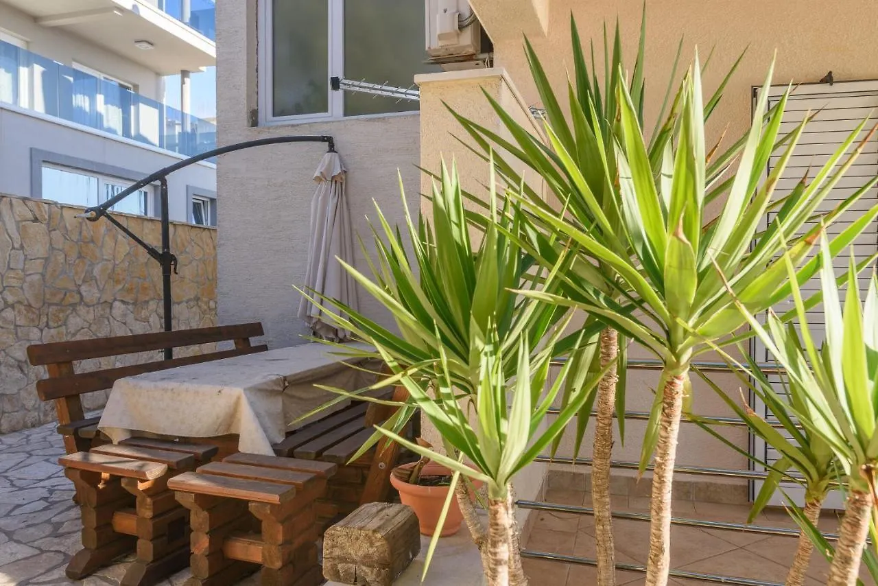 Apartment Helli Trogir Croatia