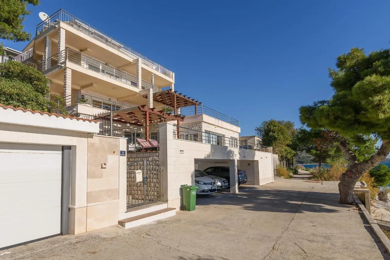 Apartment Helli Trogir Croatia