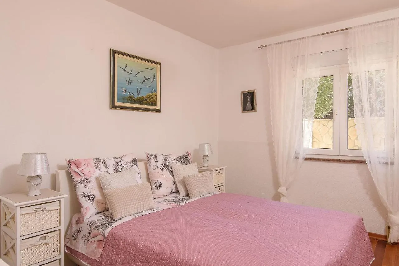 Apartment Helli Trogir