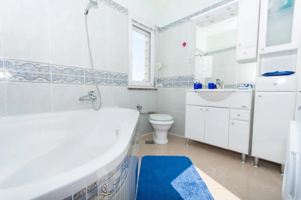 Apartment Helli Trogir
